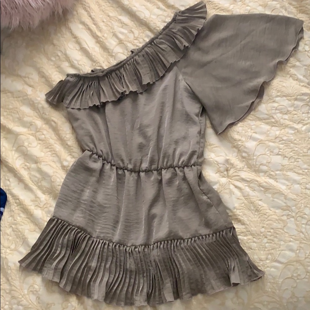 Off the shoulder olive green romper